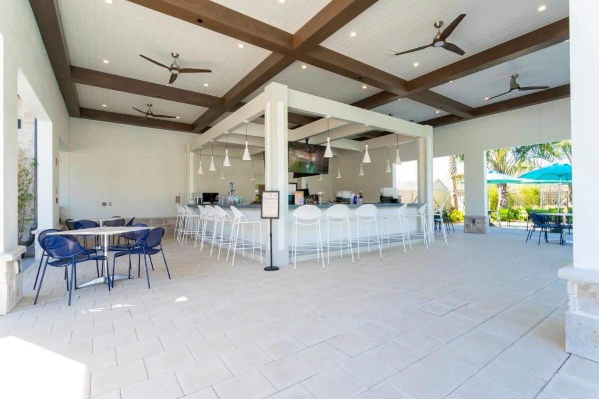 Gorgeous 4 Bedroom W Screened Pool Close To Disney 2653 Kissimmee Bagian luar foto